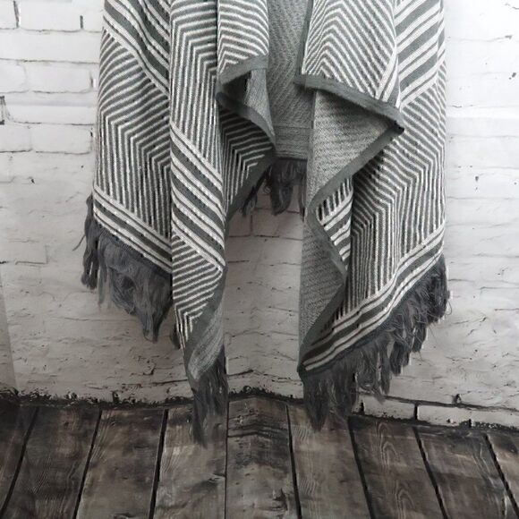 SAX GREY & WHITE STRIPE SLEEVELESS ASYMETRICAL CARDIGAN DUSTER STYLE SWEATER - Picture 6 of 10